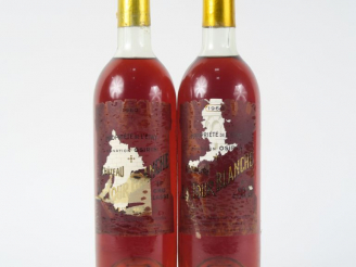 Vente aux enchères 2 BOUTEILLES CHÂTEAU LA TOUR BLANCHE 1er CC SAUTERNES - 1960 - LB/ET