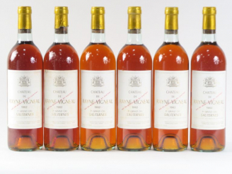 Vente aux enchères 6 BOUTEILLES CHÂTEAU RAYNE VIGNEAU 1er CC SAUTERNES - 1982 - BG