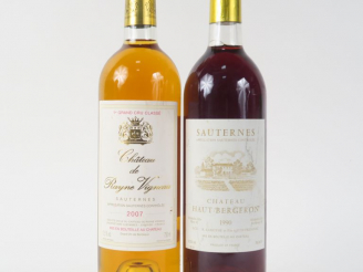 Vente aux enchères 2 BOUTEILLES : 1 CHÂTEAU RAYNE VIGNEAU 1er CC SAUTERNES 2007 - 1 CHÂTE