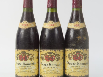 Vente aux enchères 3 BOUTEILLES VOSNE ROMANÉE 'LA CROIX BLANCHE' DOMAINE FABRICE VIGOT - 
