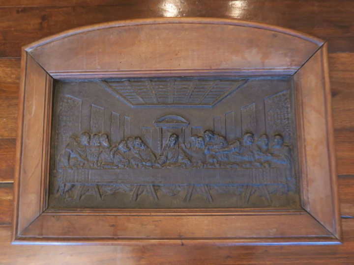 Plaque XIXeme en fonte "la dernière Cène".   Dim. 34 x 65 cm