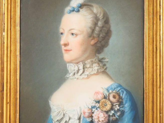 Ecole française XVIIIème. "Portrait d'élégante". Pastel. Dim. 55 x 45 