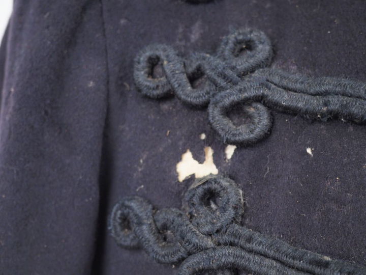 Dolman-pelisse en drap noir, d’officier des sapeurs-pompiers, col noir