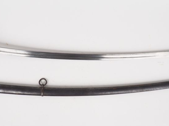 Sabre d’officier de cavalerie légère 1822 issu de l’industrie privée, 
