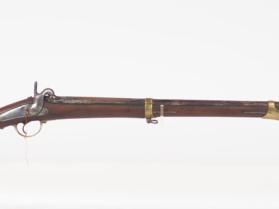 Mousqueton de Gendarmerie à percussion Modèle 1842. Platine à l’arrièr