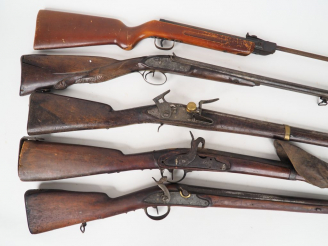 Vente aux enchères Lot pour collectionneur débutant, amateur de restauration ou vendeur e