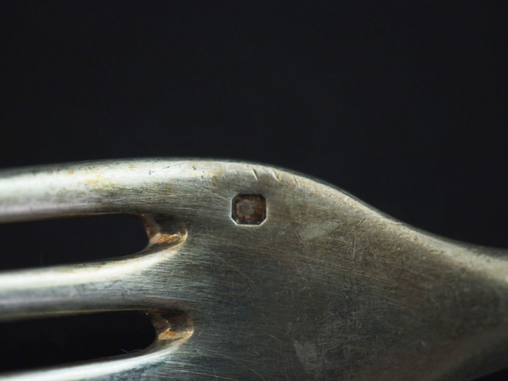 Partie de ménagère en argent 925, poinçon Minerve, modèle feuillagé et