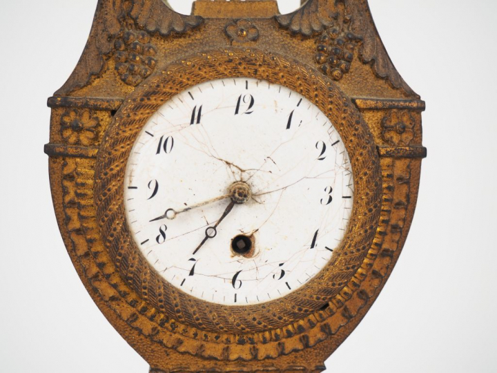 Pendulette lyre Restauration en bronze et tôle patinée et dorée, cadra