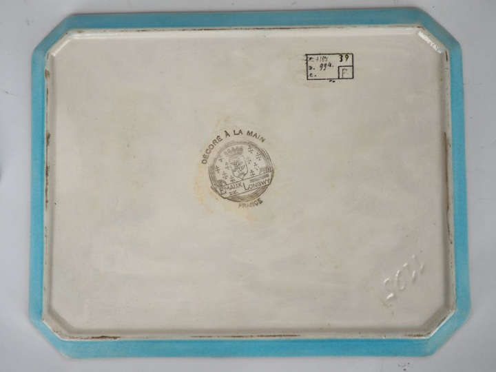 LONGWY.  Service de fumeur 1930 en émaux polychromes de style égyptien