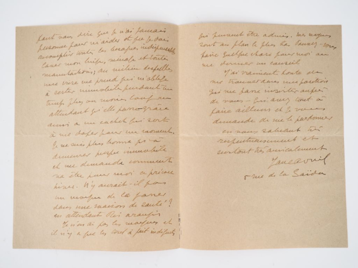 AVRIL (Jane). LETTRE AUTOGRAPHE signée adressée à Sacha Guitry. Dimanc