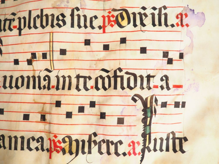 [ANTIPHONAIRE]. SPECTACULAIRE ANTIPHONAIRE MANUSCRIT SUR PEAU DE VÉLIN