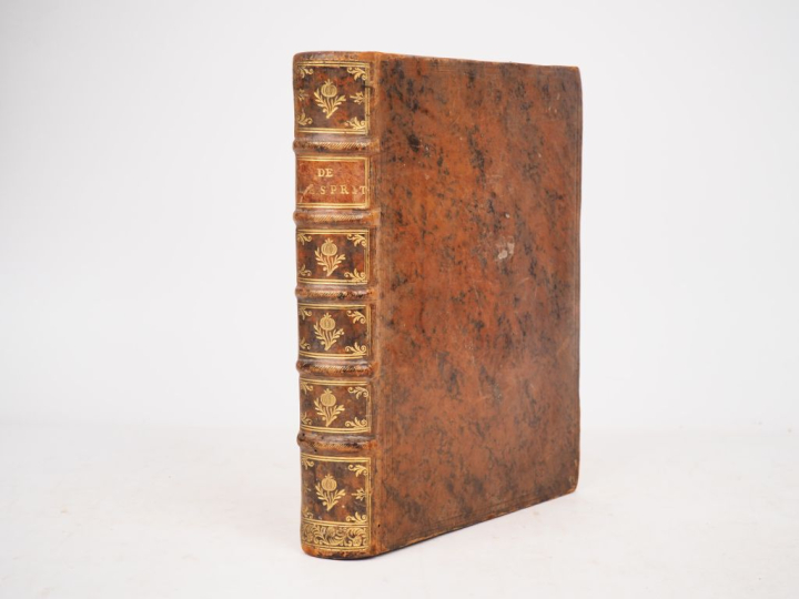 HELVÉTIUS (Claude-Adrien). DE L’ESPRIT. Paris, Durand, 1758. In-4 veau
