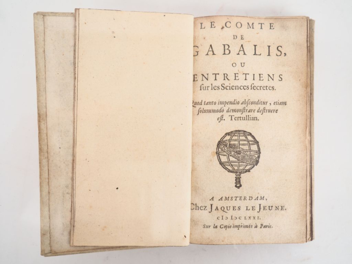 [MONTFAUCON DE VILLARS (Henri, abbé de). LE COMTE DE GABALIS, ou Entre