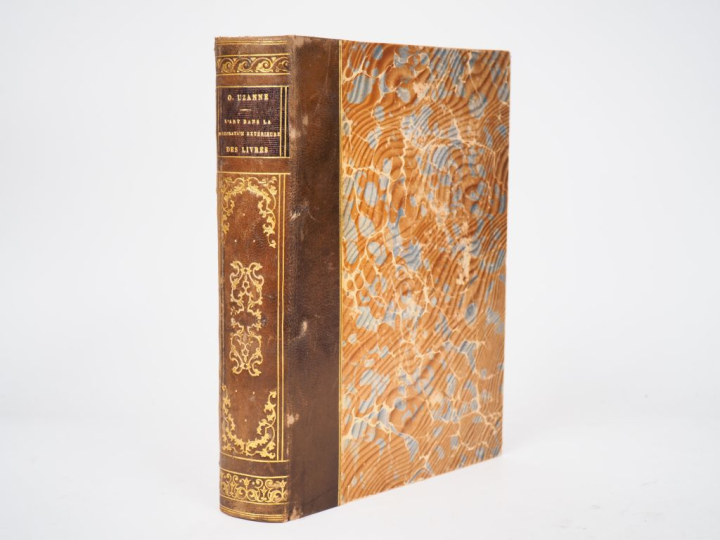 UZANNE (O.). L’ART DANS LA DÉCORATION EXTÉRIEURE DES LIVRES en France 