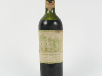Vente aux enchères 1 BOUTEILLE CHÂTEAU HAUT BRION 1er GCC GRAVES - 1937 - BEP/BS/ES/EF