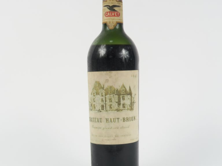 1 BOUTEILLE CHÂTEAU HAUT BRION 1er GCC GRAVES - 1945 - BEP+/EF