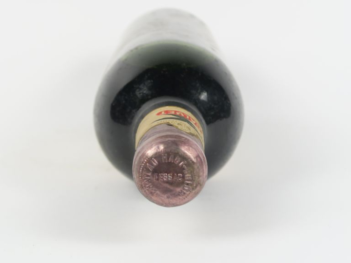 1 BOUTEILLE CHÂTEAU HAUT BRION 1er GCC GRAVES - 1945 - BEP+/EF