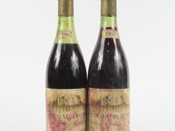 2 BOUTEILLES CHÂTEAU FINES ROCHES CHÂTEAUNEUF DU PAPE NICOLAS - 1967 -