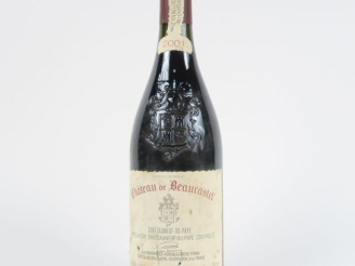 Vente aux enchères 1 BOUTEILLES CHÂTEAU DE BEAUCASTEL CHATEAUNEUF DU PAPE - 2001 - ETLA