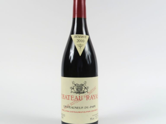 Vente aux enchères 1 BOUTEILLE CHÂTEAU RAYAS CHÂTEAUNEUF DU PAPE - 2010