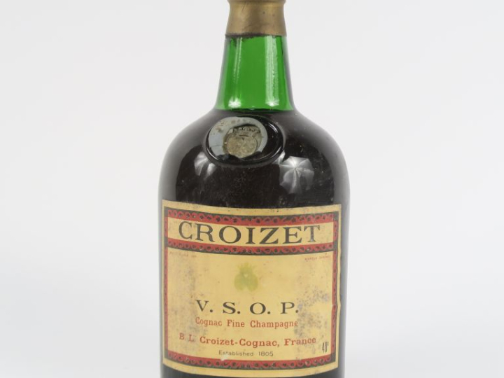 1 VIEILLE BOUTEILLE COGNAC CROIZET V.S.O.P.