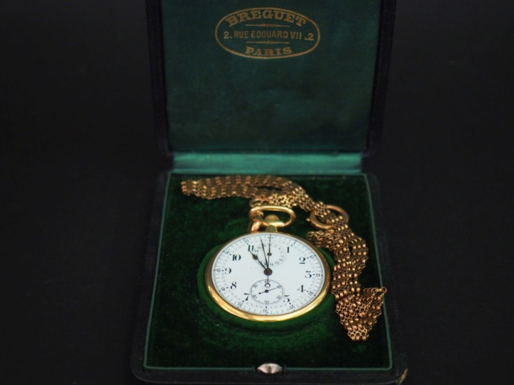 BREGUET No. 2480 Début XXe siècle  Montre de poche chronographe en or 