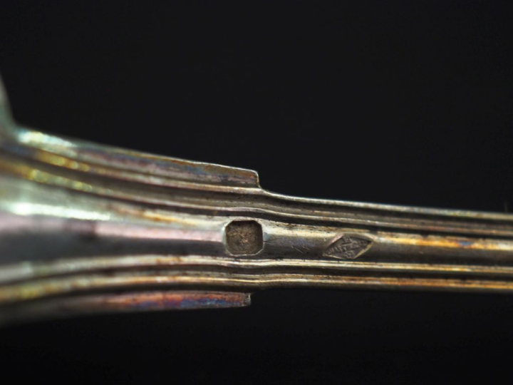 Suite de six grands couverts en argent 925, poinçon Minerve, modèle à 