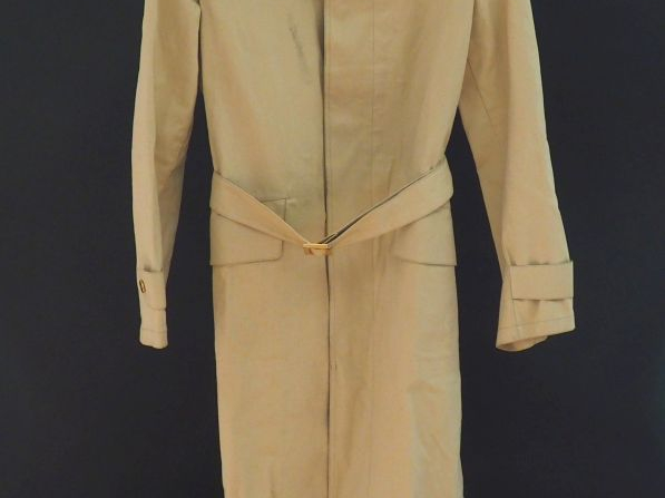 RALPH LAUREN Trench beige en coton (100%). Deux poches à rabat à l'ava