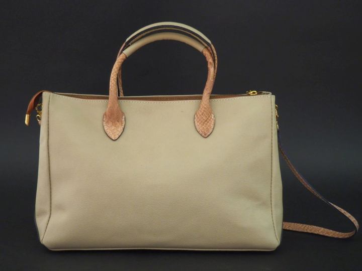 GENUINE LEATHER,  Sac porté main ou épaule en cuir crème et imitation 