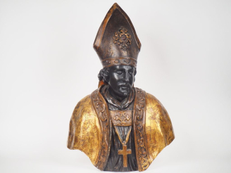 Vente aux enchères Ecole française XVIIIème.  "Buste d'évêque".  Sculpture en bois doré e