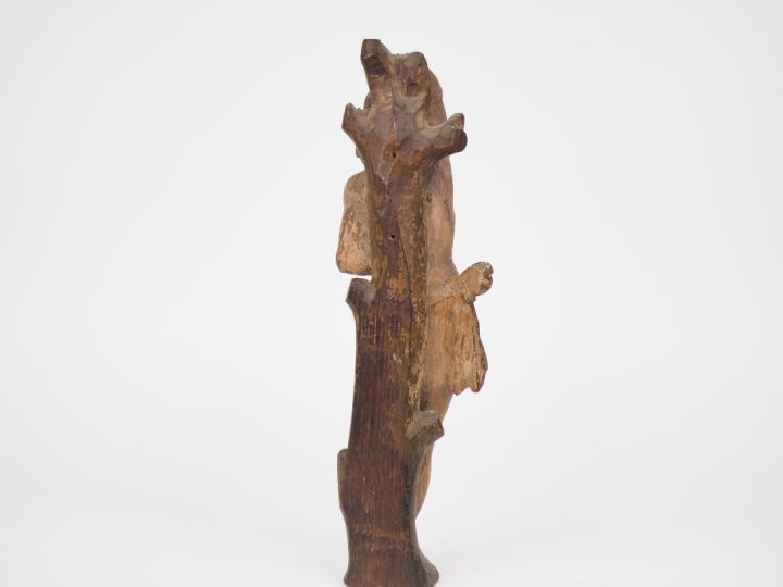 Ecole française XVIIIème. "Saint Sébastien". Sujet en bois sculpté pol