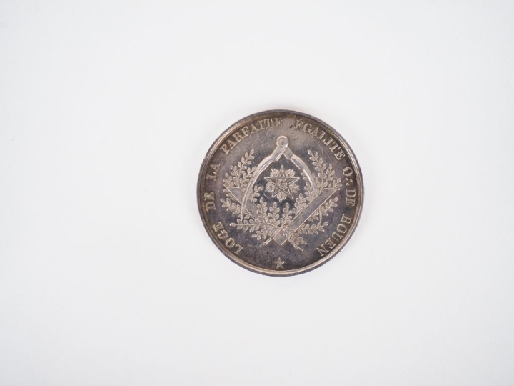 Médaille maçonnique en argent Orient de Rouen, loge "la parfaite égali