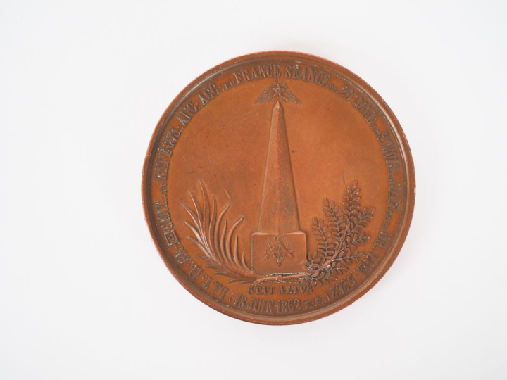 VIENNET.  Médaille maçonnique en bronze du grand maître du rite écossa