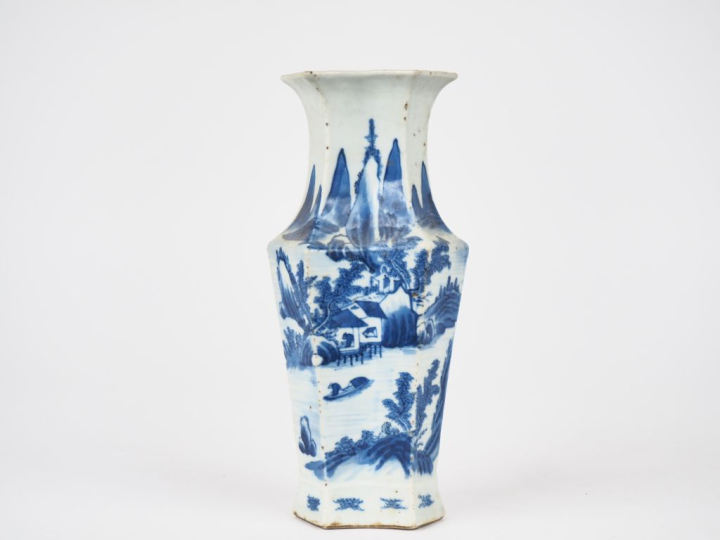 Chine période Guangxu vers 1880.  Double vase à section octogonale en 