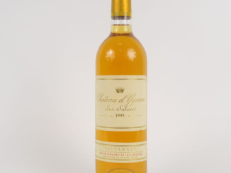 Vente aux enchères 1 BOUTEILLE CHÂTEAU D'YQUEM 1er CCS SAUTERNES - 1995