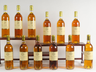 Vente aux enchères 12 BOUTEILLES CHÂTEAU SUDUIRAUT 1er CC SAUTERNES - 1999 - CBO