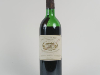 Vente aux enchères 1 BOUTEILLE CHÂTEAU MARGAUX 1er GCC MARGAUX - 1978 - BEP/ETLA/EF/CAPS 