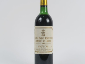 Vente aux enchères 1 BOUTEILLE CHÂTEAU PICHON LONGUEVILLE COMTESSE DE LALANDE - 1982 - LB