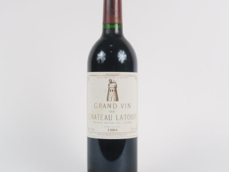 Vente aux enchères 1 BOUTEILLE CHÂTEAU LATOUR 1er GCC PAUILLAC - 1994