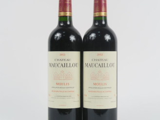 Vente aux enchères 2 BOUTEILLES CHÂTEAU MAUCAILLOU MOULIS - 2013