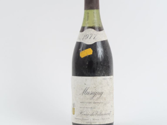 Vente aux enchères 1 BOUTEILLE MUSIGNY HENRI DE VILLAMONT - 1977 - BS