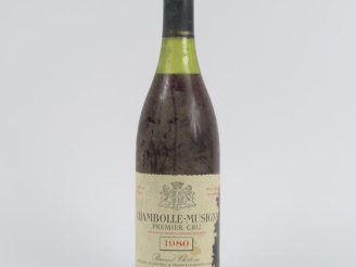 Vente aux enchères 1 BOUTEILLE CHAMBOLLE MUSIGNY 1er CRU BERNARD CHÂTEAU - 1980 - EA/BS