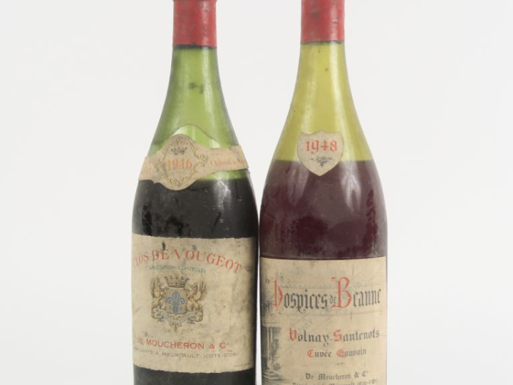 2 BOUTEILLES : 1 CLOS DE VOUGEOT DE MOUCHERON   CIE 1946 9 CM/CAPS AB 