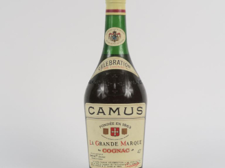 Vente aux enchères 1 BOUTEILLE COGNAC LA GRANDE MARQUE 'CELEBRATION' - PAPIER DE SOIE