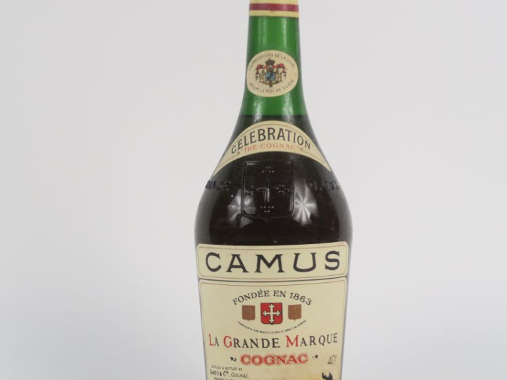 1 BOUTEILLE COGNAC LA GRANDE MARQUE 'CELEBRATION' - PAPIER DE SOIE/ELA