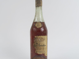 Vente aux enchères 1 BOUTEILLE COGNAC - ETA/CAPS CIRE AB