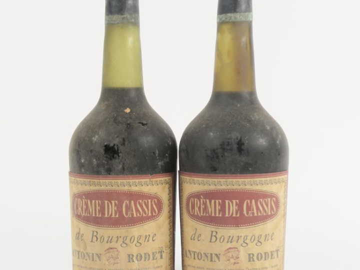 2 BOUTEILLES CRÈME CASSIS DE BOURGOGNE ANTONIN RODET - BS