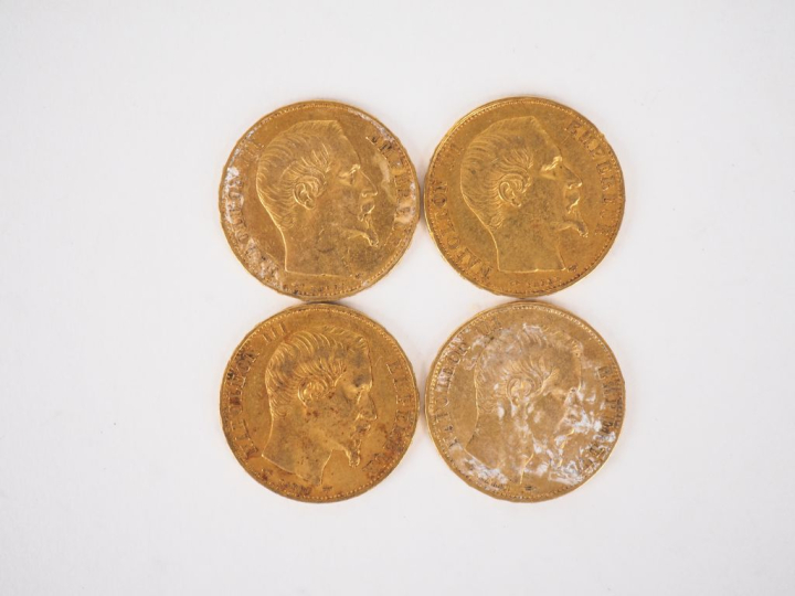 Quatre pièce de 20 Francs or, 1858-A. FRAIS ACHETEURS 10% HT.   