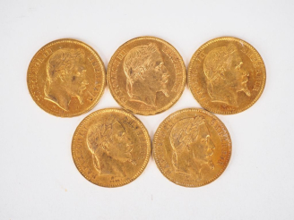 Vente aux enchères Cinq pièces de 20 Francs or, 1865-BB (x2), 1866-BB et 1867-A (x2). FRA