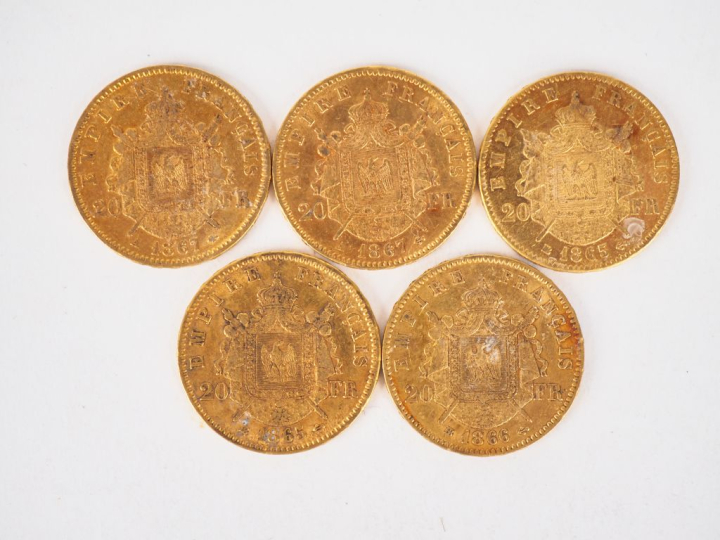 Cinq pièces de 20 Francs or, 1865-BB (x2), 1866-BB et 1867-A (x2). FRA